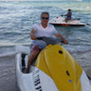 Meet your Posher, Arturo